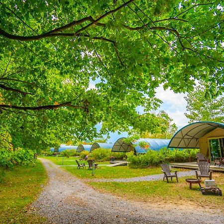 Long Point Eco-Adventures Villa Normandale Esterno foto