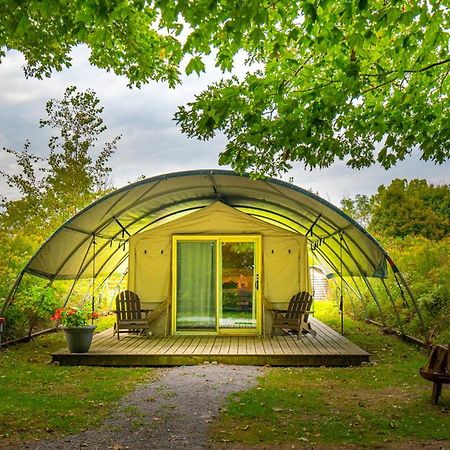 Long Point Eco-Adventures Villa Normandale Esterno foto