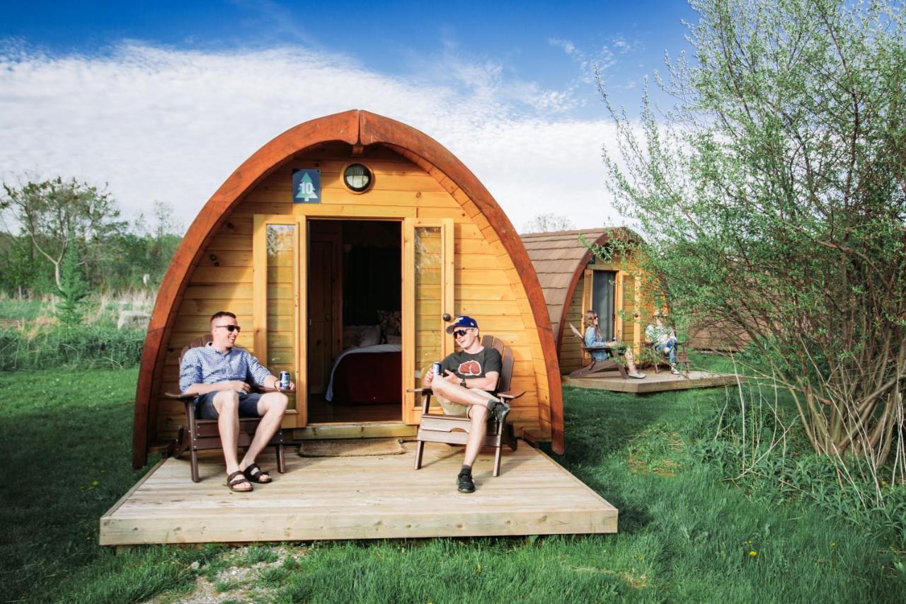 Long Point Eco-Adventures Villa Normandale Esterno foto