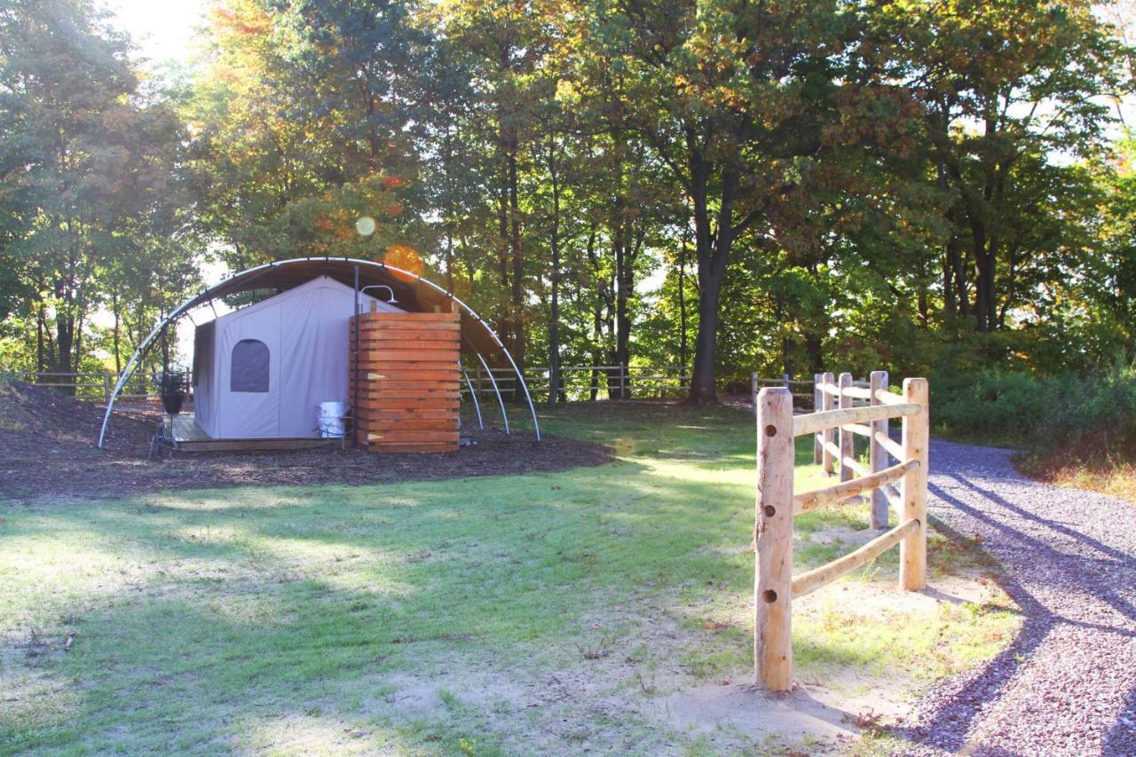 Long Point Eco-Adventures Villa Normandale Esterno foto