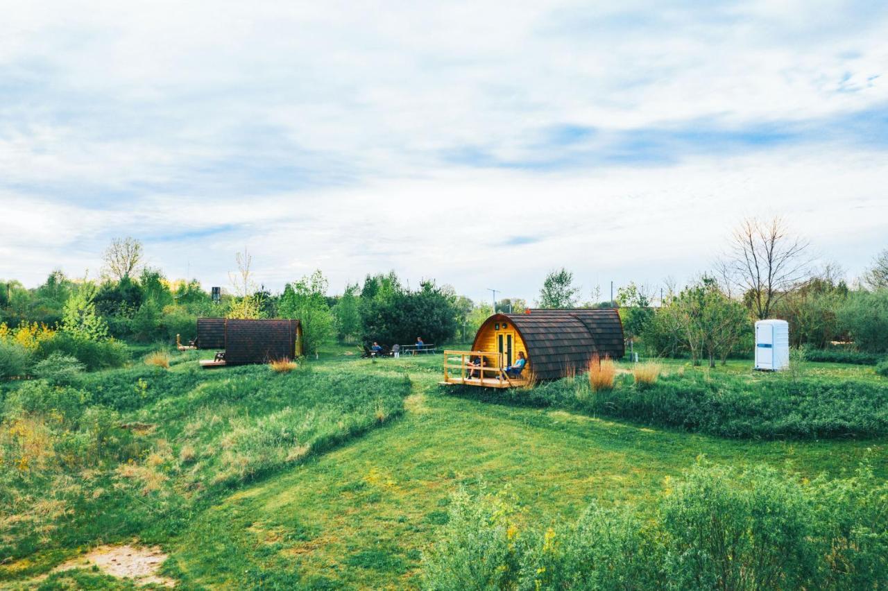 Long Point Eco-Adventures Villa Normandale Esterno foto